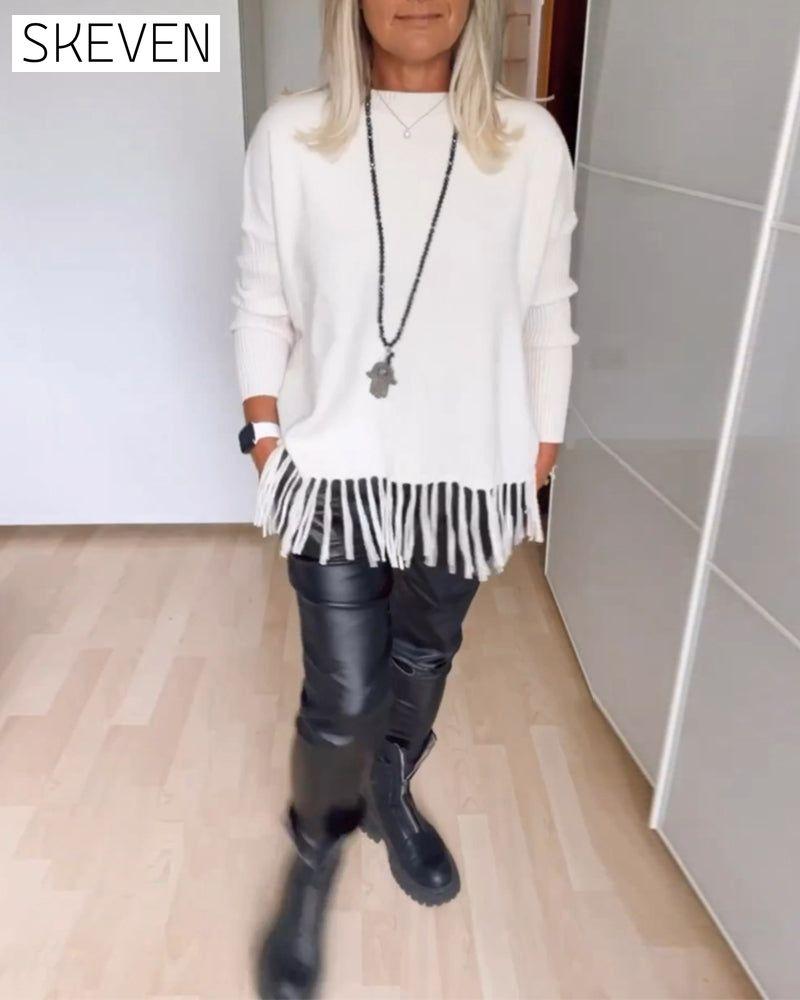 Einfarbiger, lässiger Pullover mit Fransen