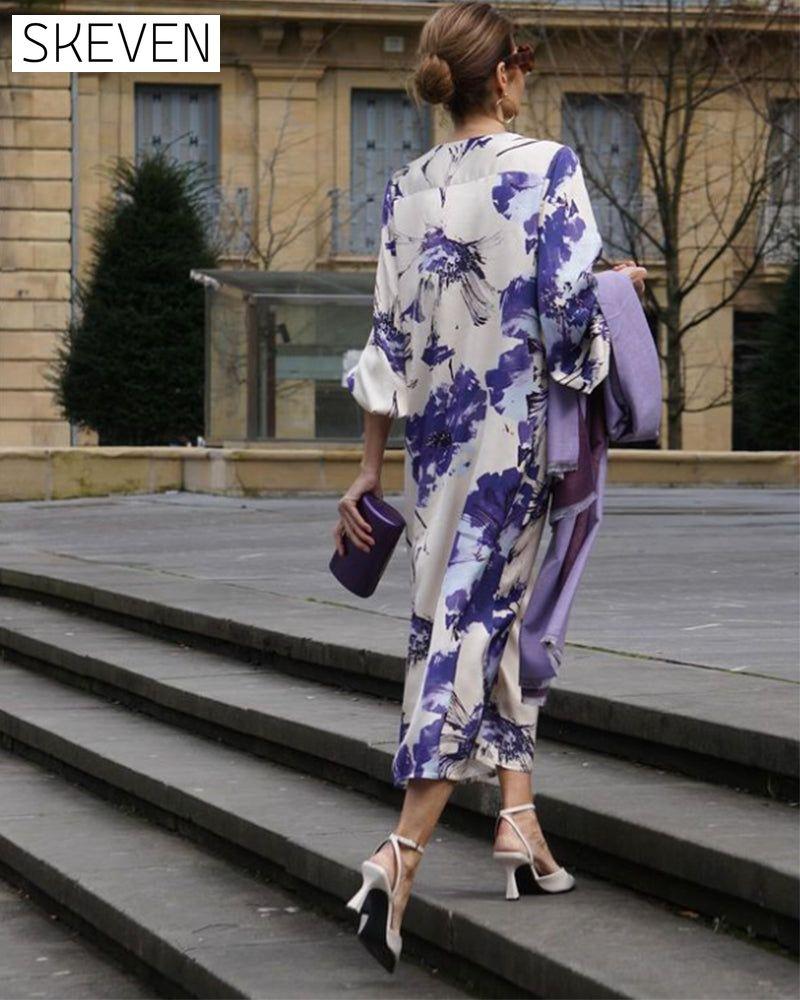 Elegant printed V-neck dress