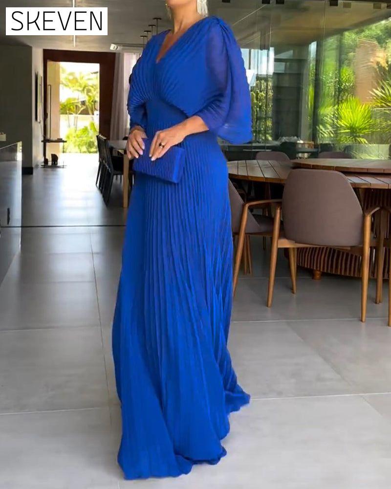 Pleated waist-cinching dress