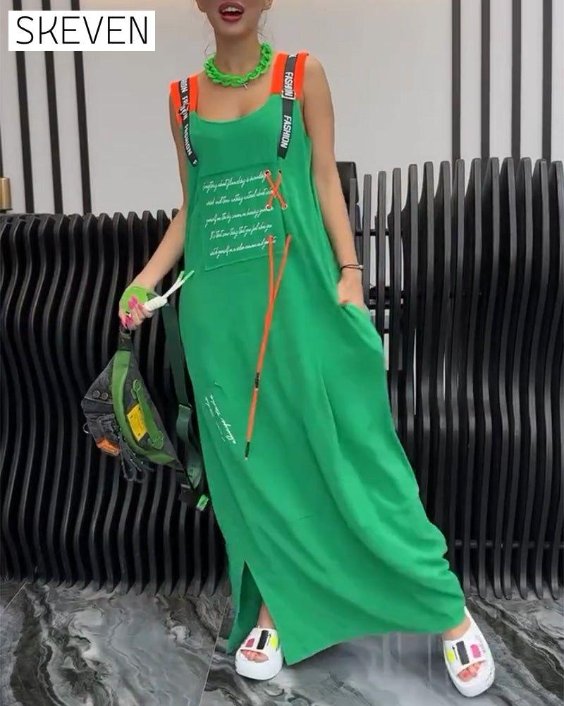 Ärmelloses Kleid mit personalisiertem Buchstabenprint