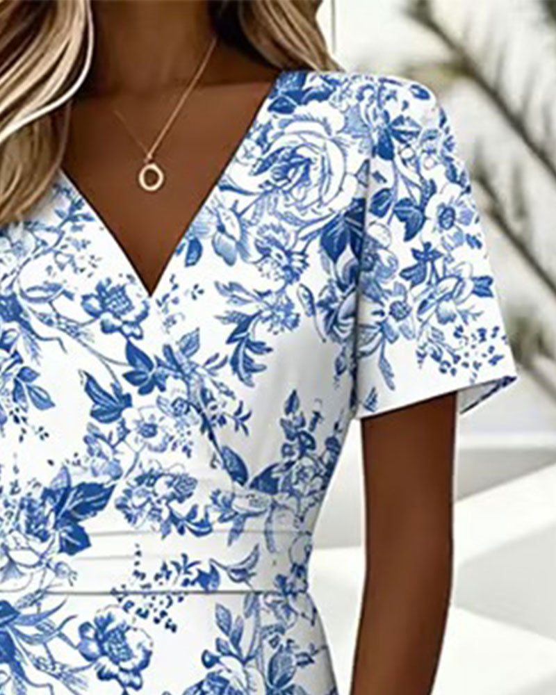 Blue and White Porcelain Print V-Neck Waist-Cinching Dress