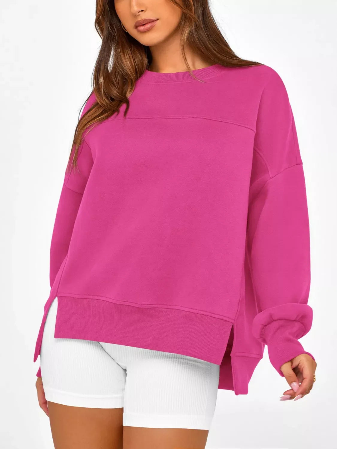 Lässiges Sweatshirt mit Seitenschlitz