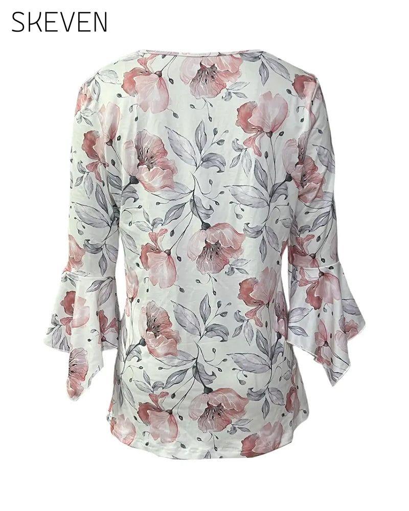 Bluse mit ausgestellten Ärmeln und Rüschenbesatz
