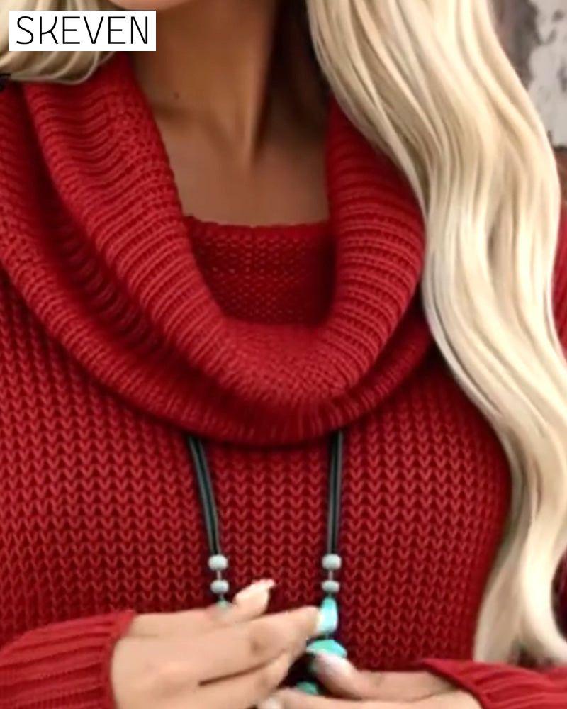 Stilvolles Kleid in Unifarbe mit hohem Kragen