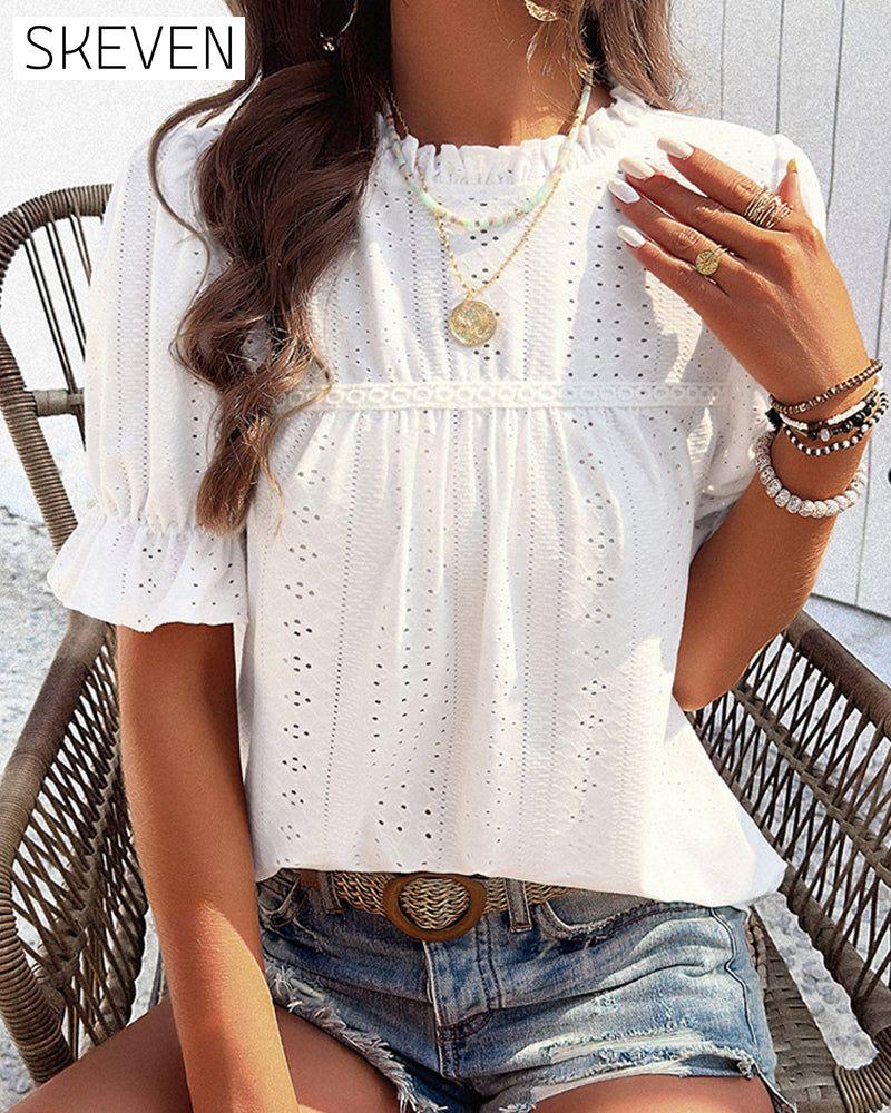 Short-sleeved solid color hollow top