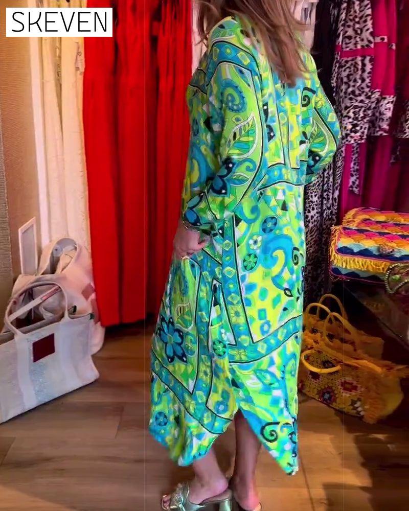 Loose printed pocket dress
