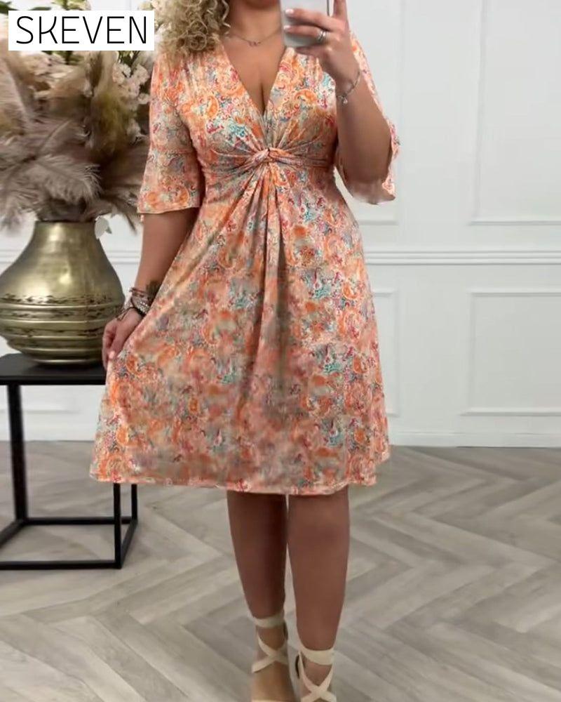V-neck twist print dress