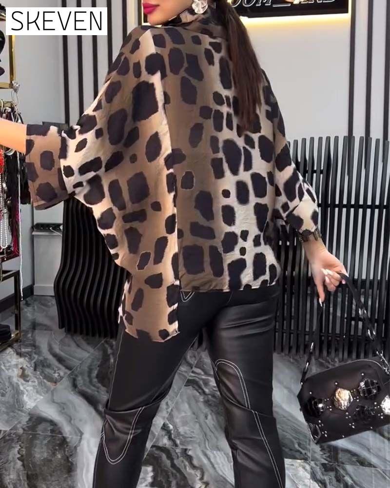 Lapel leopard print blouse
