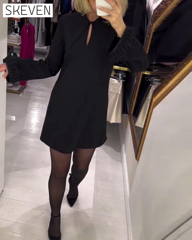 Solid Color Straight-Cut Long-Sleeved Dress
