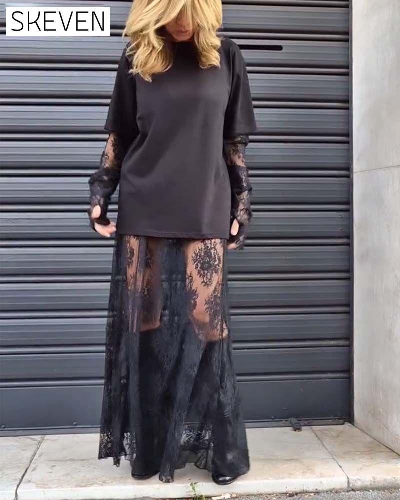 Ensemble deux pièces - t-shirt uni et jupe en dentelle