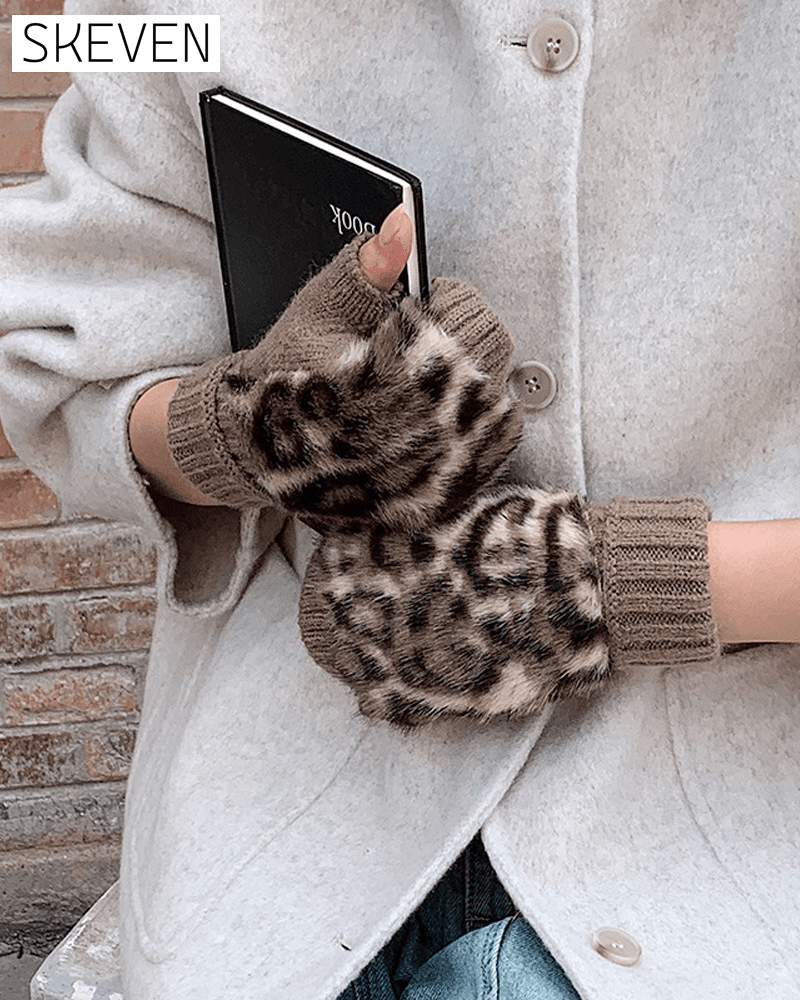 Leopard Print Fur Gloves