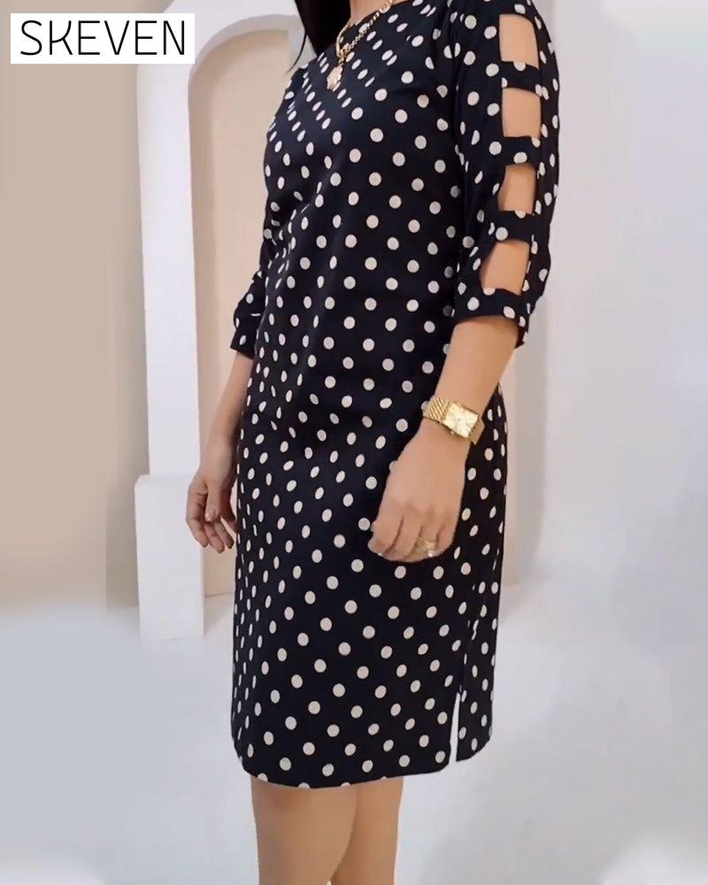 Robe à pois à col rond