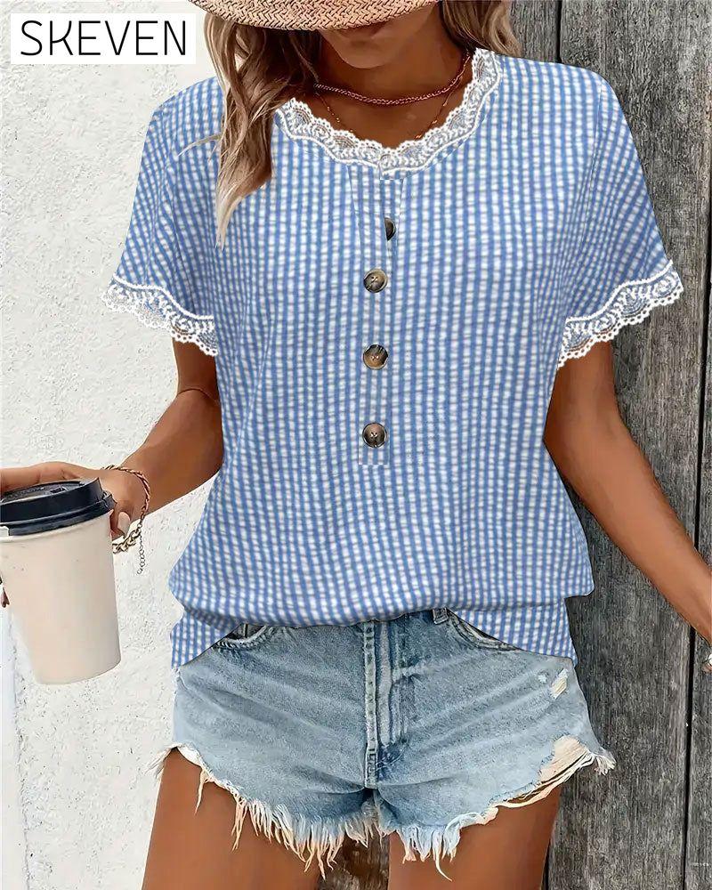 Blouse rayée à encolure ronde et empiècements en dentelle