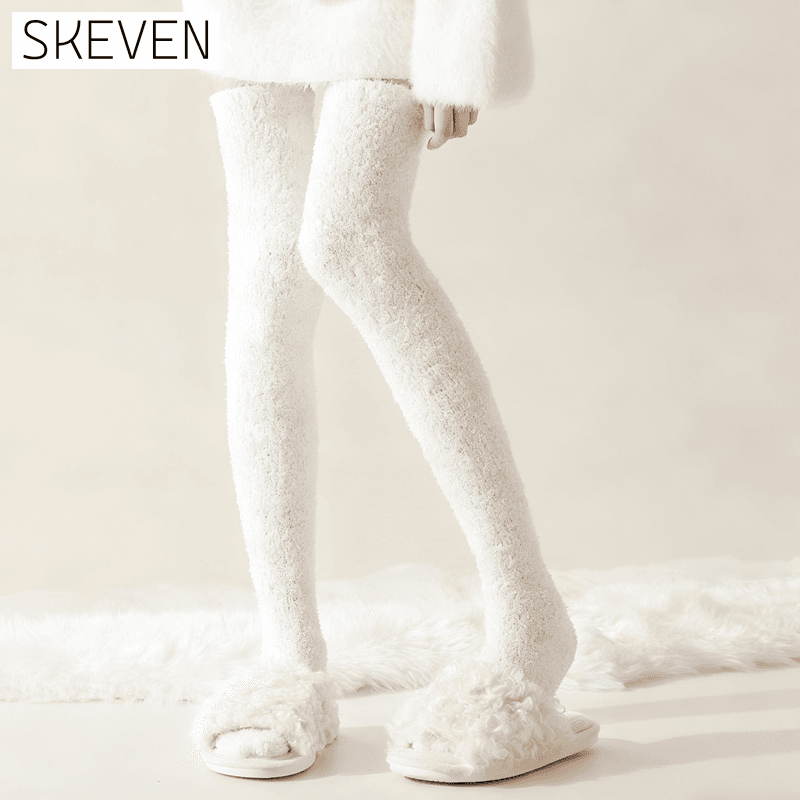 Warm And Comfortable Knee-High Socks