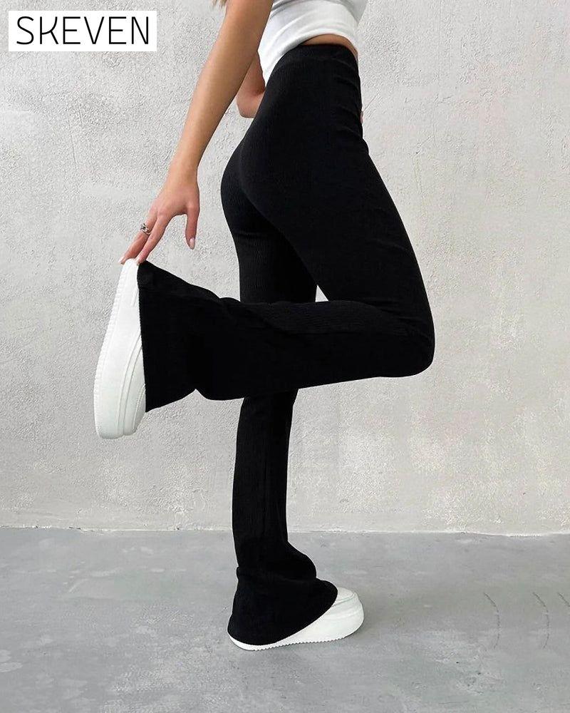 Einfarbige, ausgestellte Slim-Fit-Hose