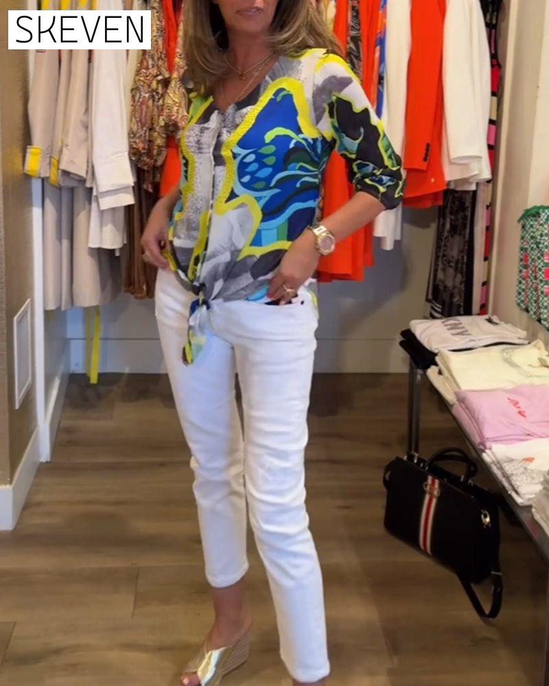 Floral printed V-neck blouse