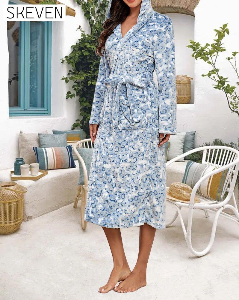 Leopard-Print Elegant Flannel Robe
