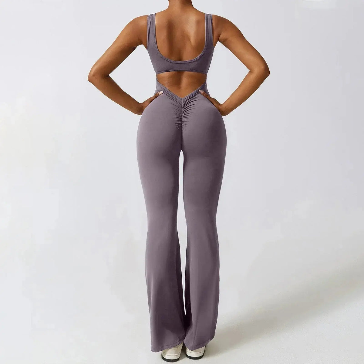 Scrunch Gym Set – Flairé™ V Back Seamless Workout Set