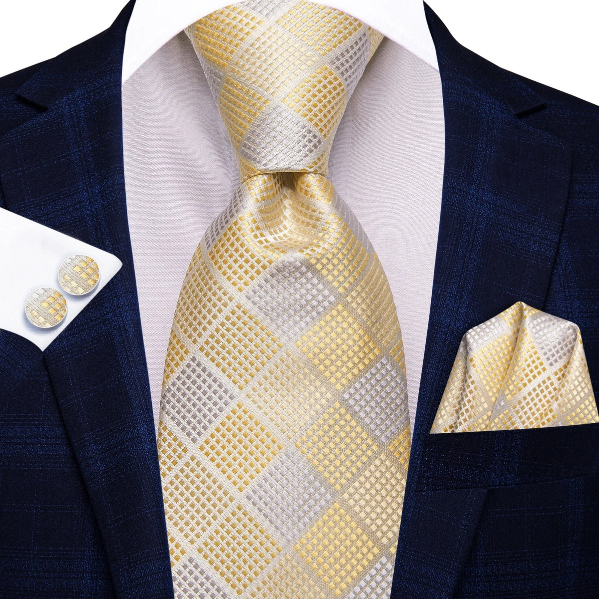 Elegant Necktie How to Tie - Perfect for Travel
