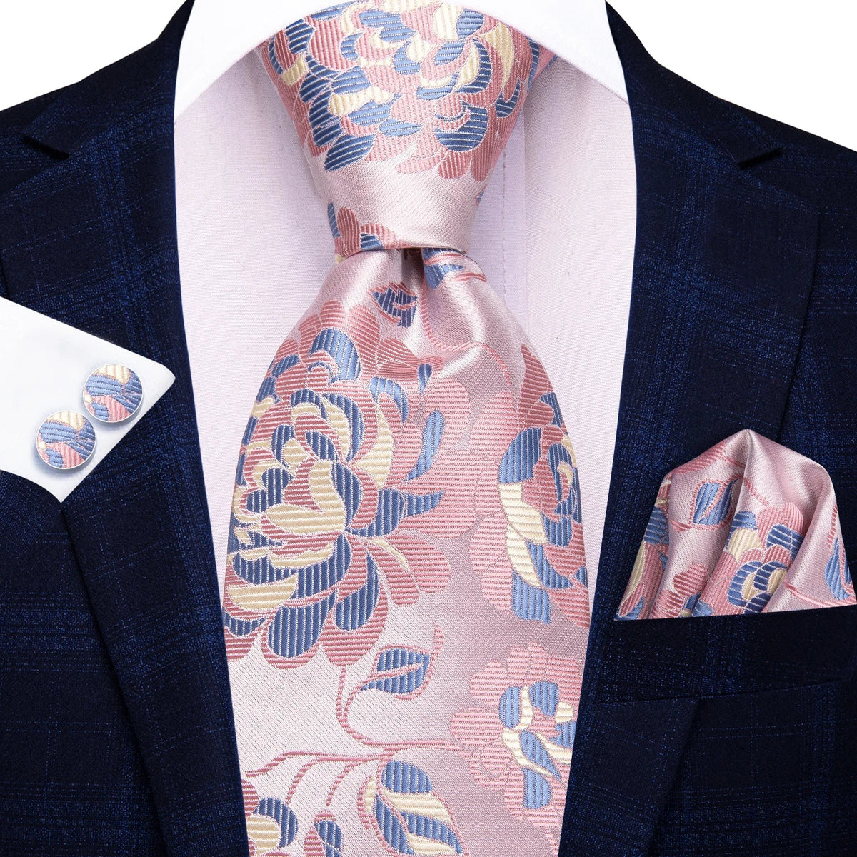 Elegant Necktie How to Tie - Perfect for Travel