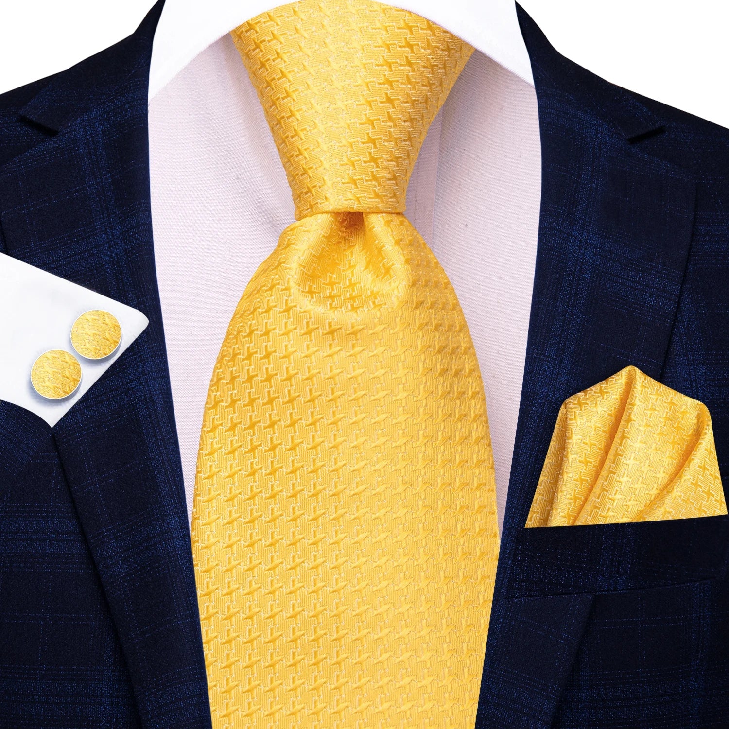 Elegant Necktie How to Tie - Perfect for Travel