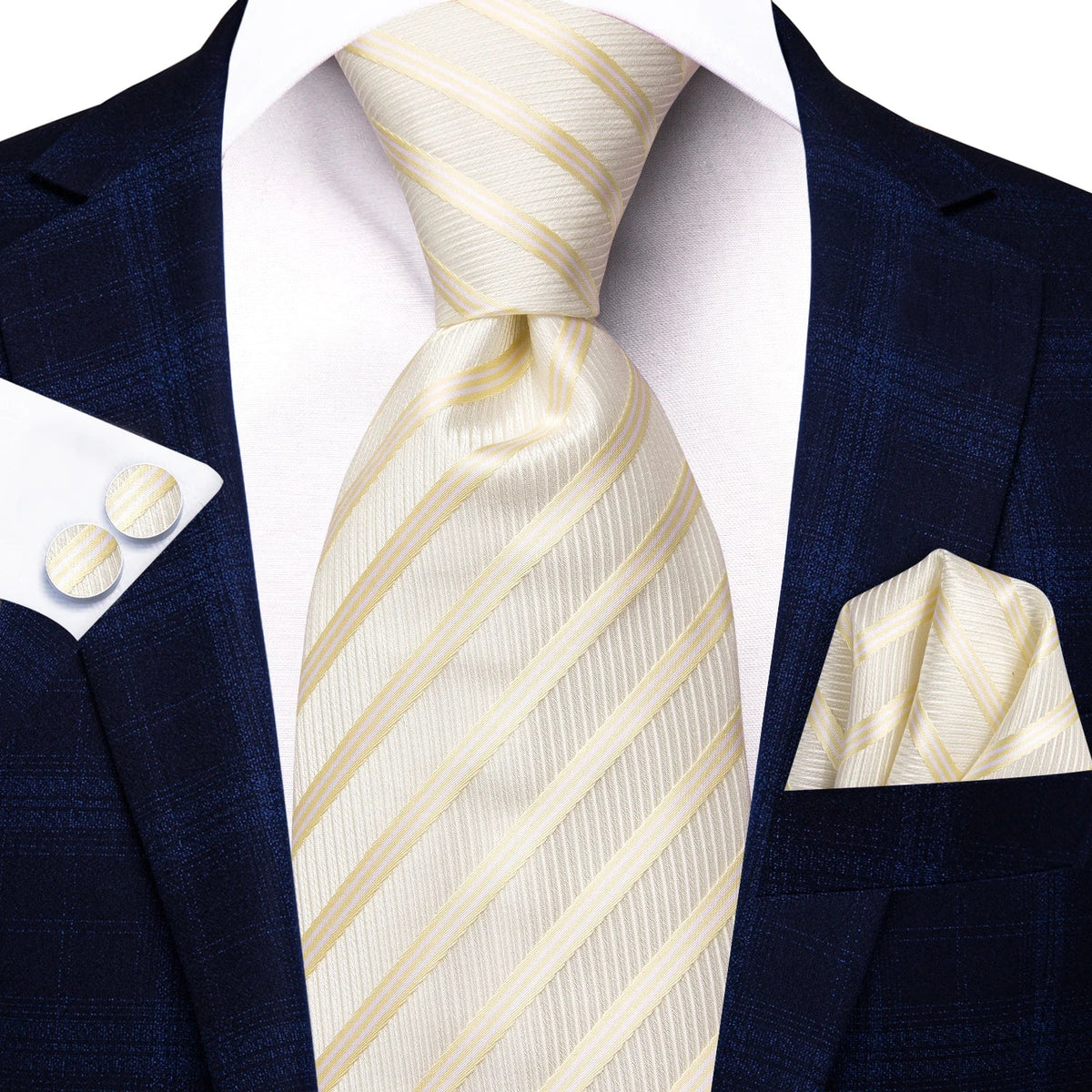 Elegant Necktie How to Tie - Perfect for Travel