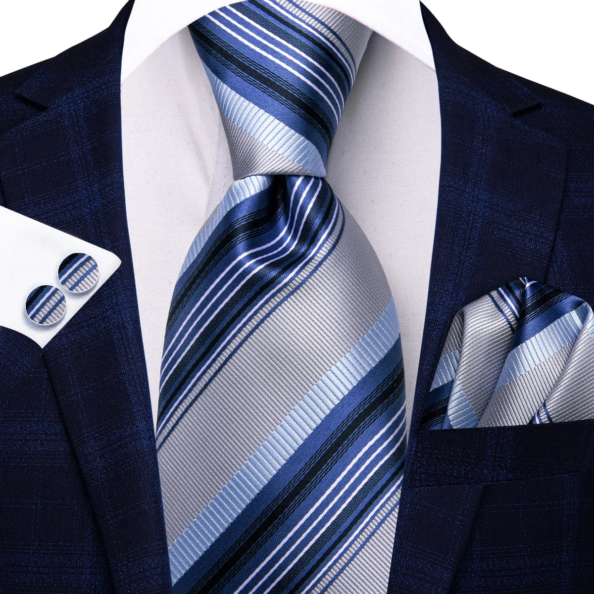 Elegant Necktie How to Tie - Perfect for Travel