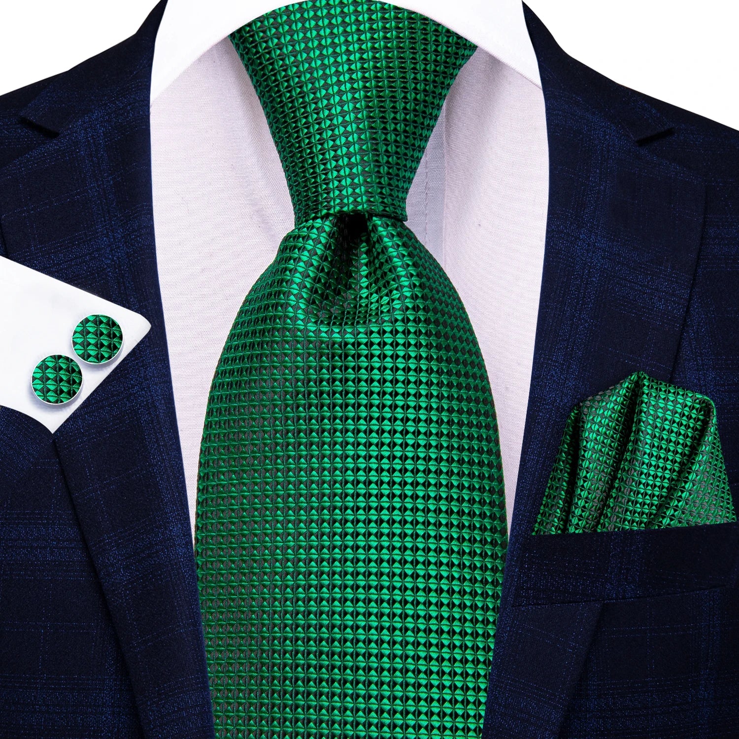 Elegant Necktie How to Tie - Perfect for Travel