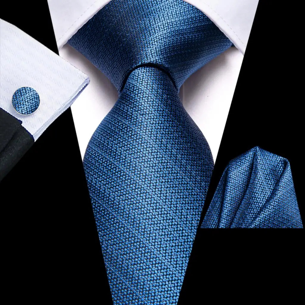 Quality Men's Tie: How to Tie Men's Tie Guide