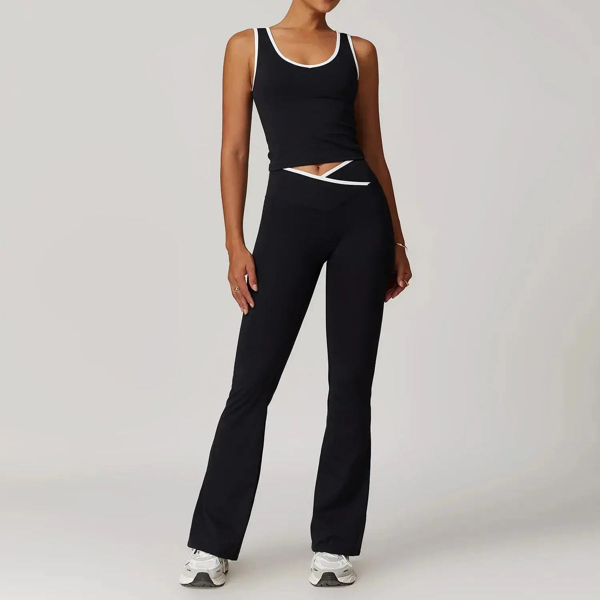 Seamless Yoga Set – Flairé™ Cross High Waist Workout Set