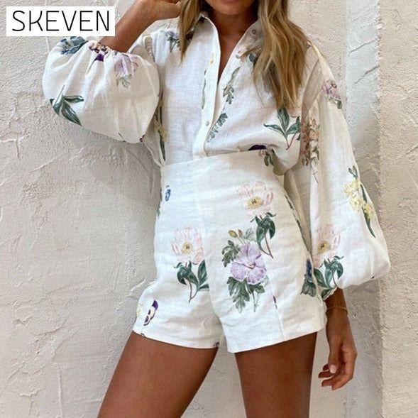 New style fresh floral ladylike temperament commuter long-sleeved shirt top high-waisted shorts suit clothes pants set set sets short set