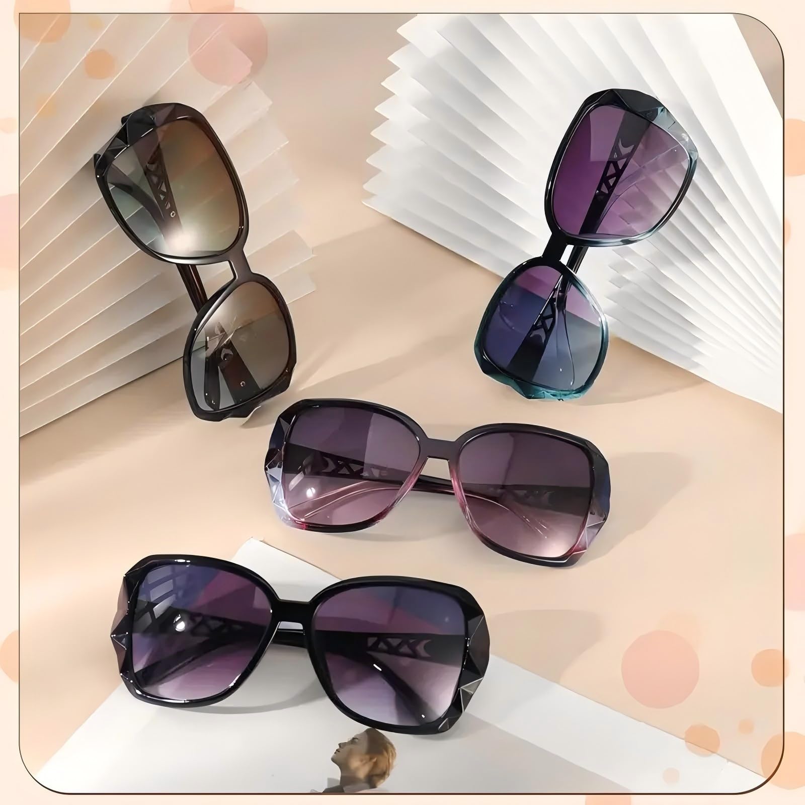 Chic Polarized Sunglasses for Women Travelers
