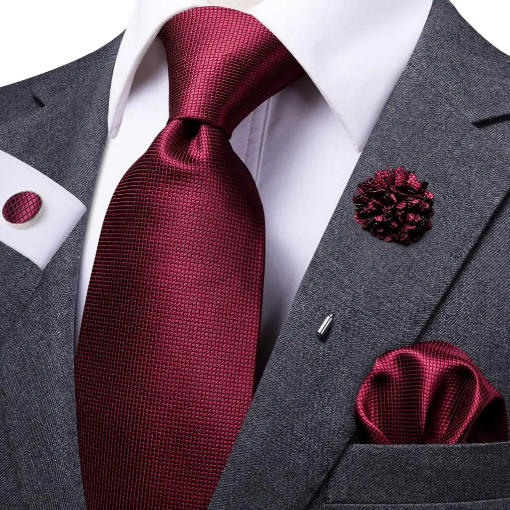 Burgundy Tie for Formal Men's Attire