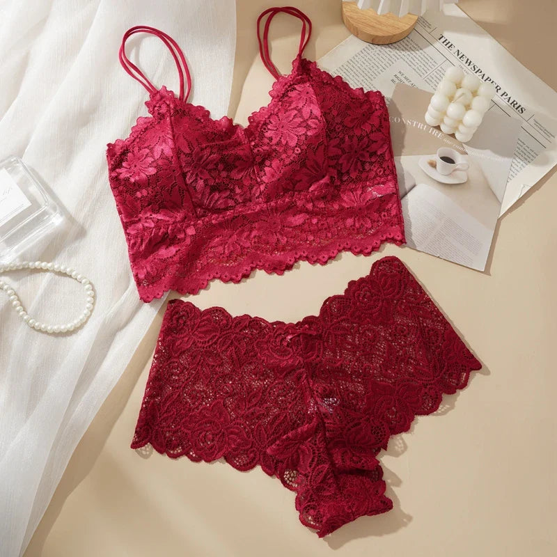 Two-Piece Lace Underwear for Travel - Chic Set