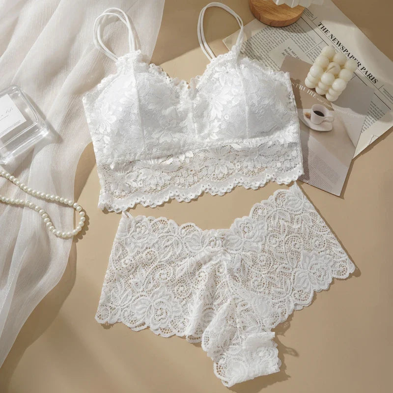 Two-Piece Lace Underwear for Travel - Chic Set