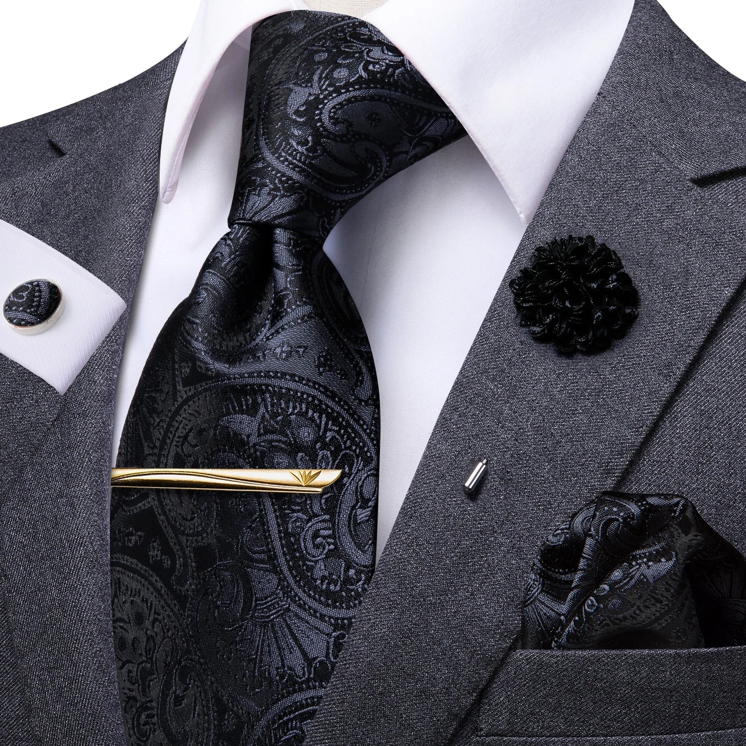 Luxury Tie Silk with Elegant Paisley Design for Men