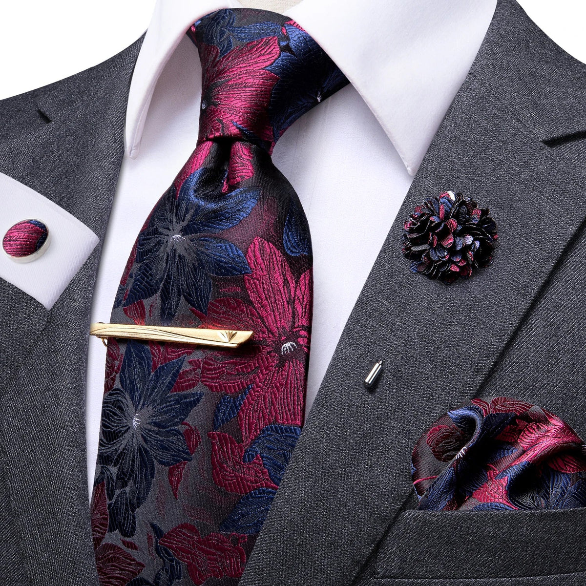 Luxury Tie Silk with Elegant Paisley Design for Men